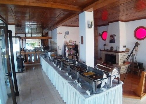 Coralli Holidays Loutra  Buitenkant foto